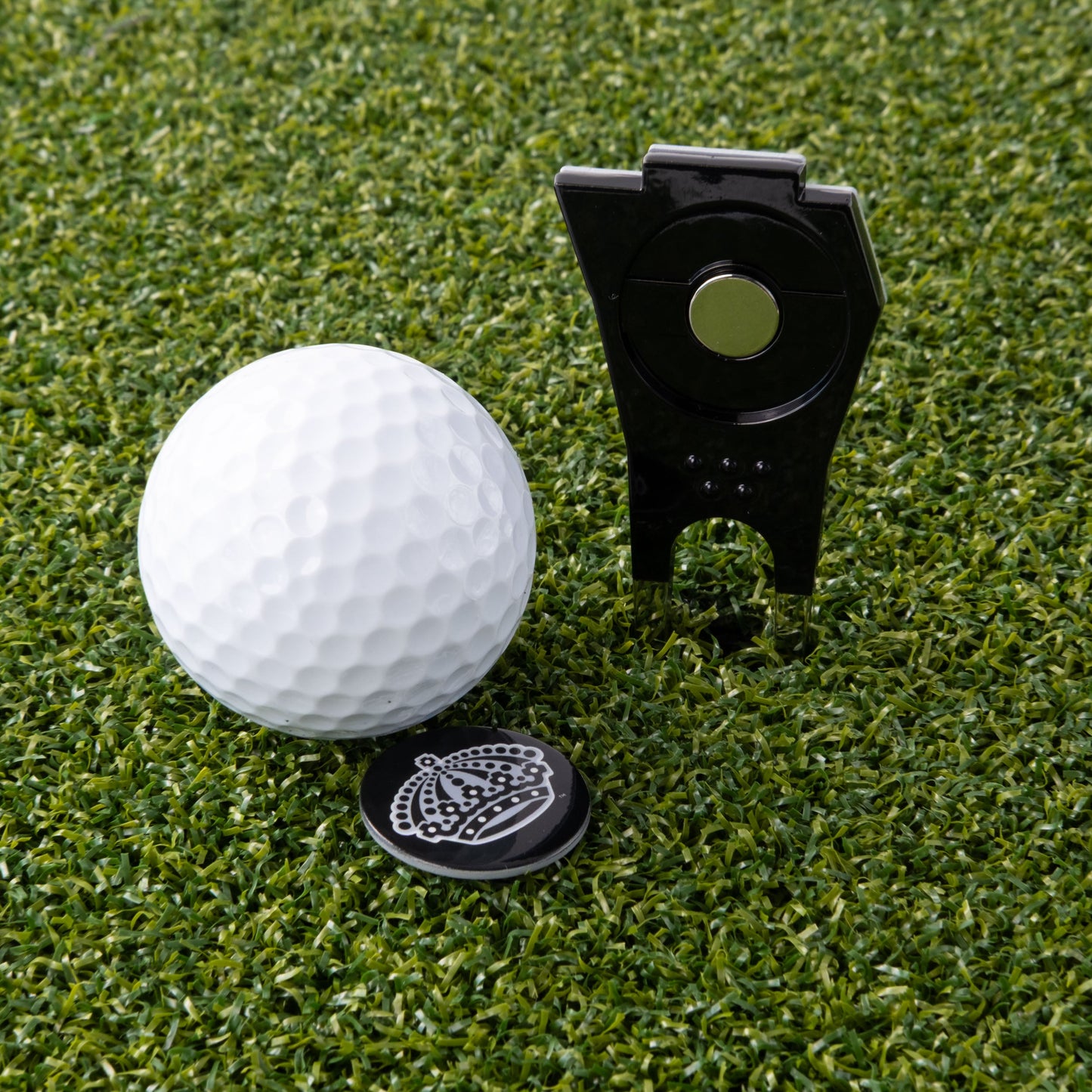Los Angeles Kings Custom Shaped Divot Tool - Image 6 - Club Rehab