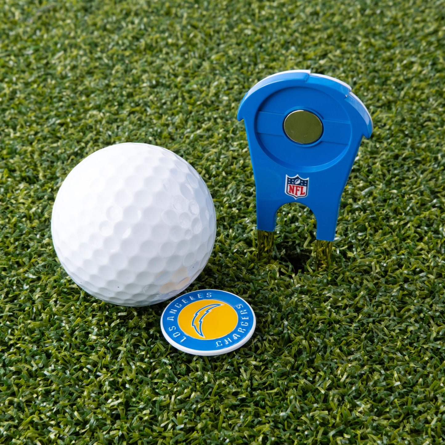 Los Angeles Chargers Custom Shaped Divot Tool - Image 6 - Club Rehab