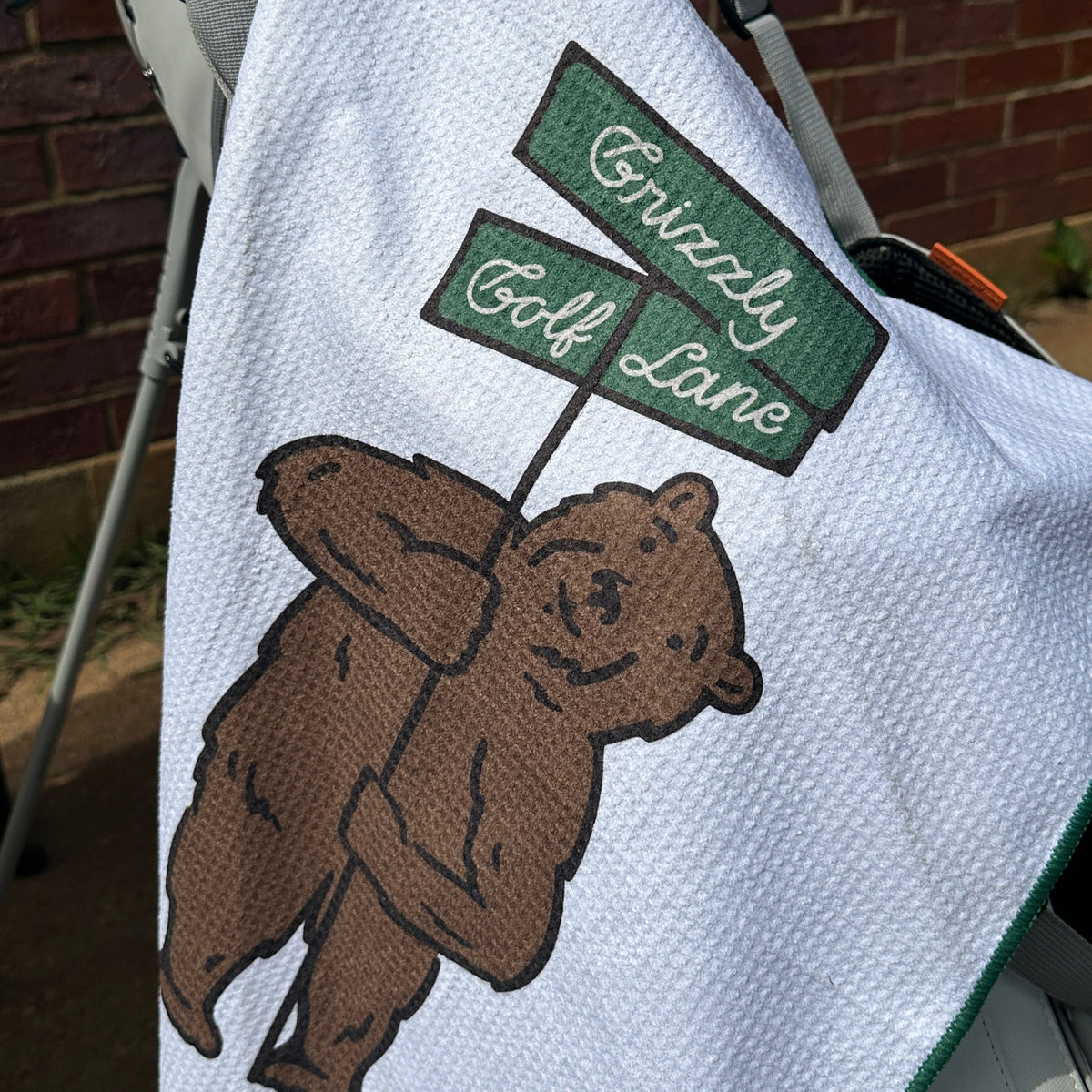 Grizzly Golf Microfiber Towel, alternate product view 2