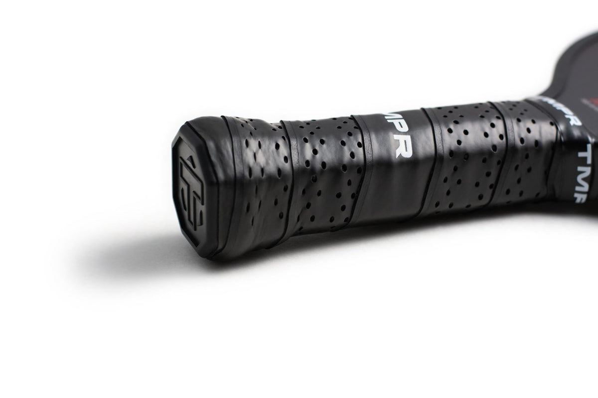 Tantrum LX - Medium Weight (7.6 - 8.0 oz.) Red - Club Rehab