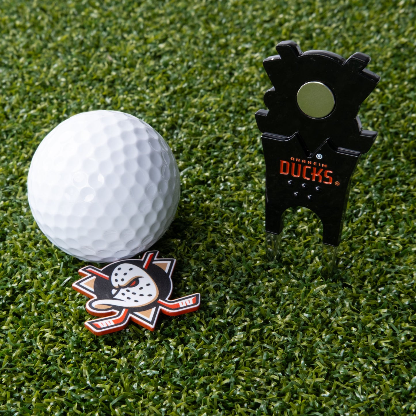 Anaheim Ducks Custom Shaped Divot Tool - Image 5 - Club Rehab