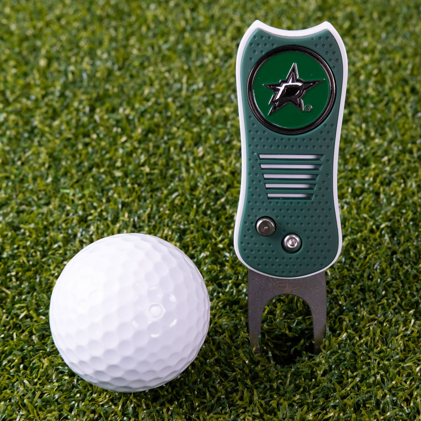Dallas Stars Switchblade Divot Tool - Image 2 - Club Rehab