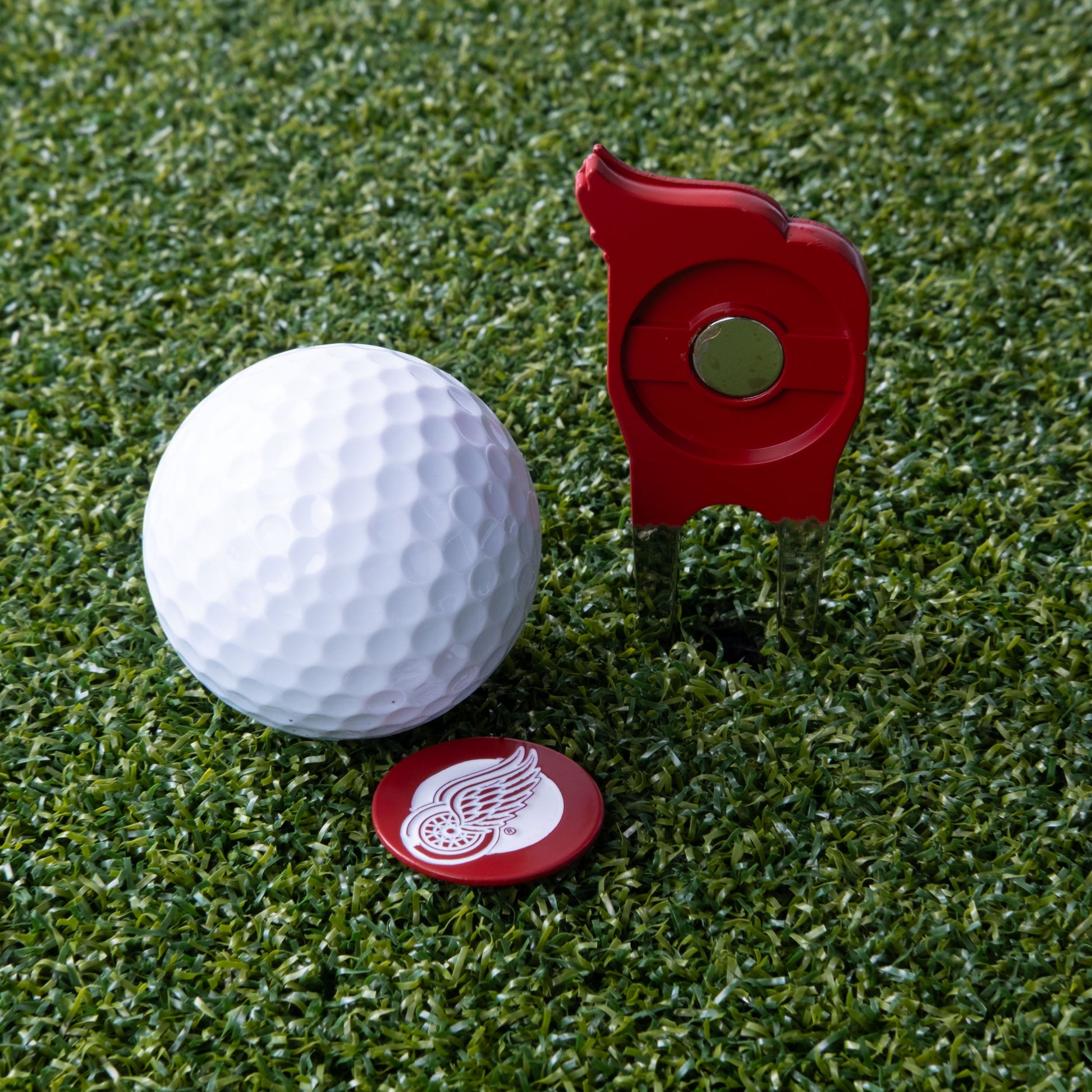 Detroit Red Wings Custom Shaped Divot Tool - Image 6 - Club Rehab