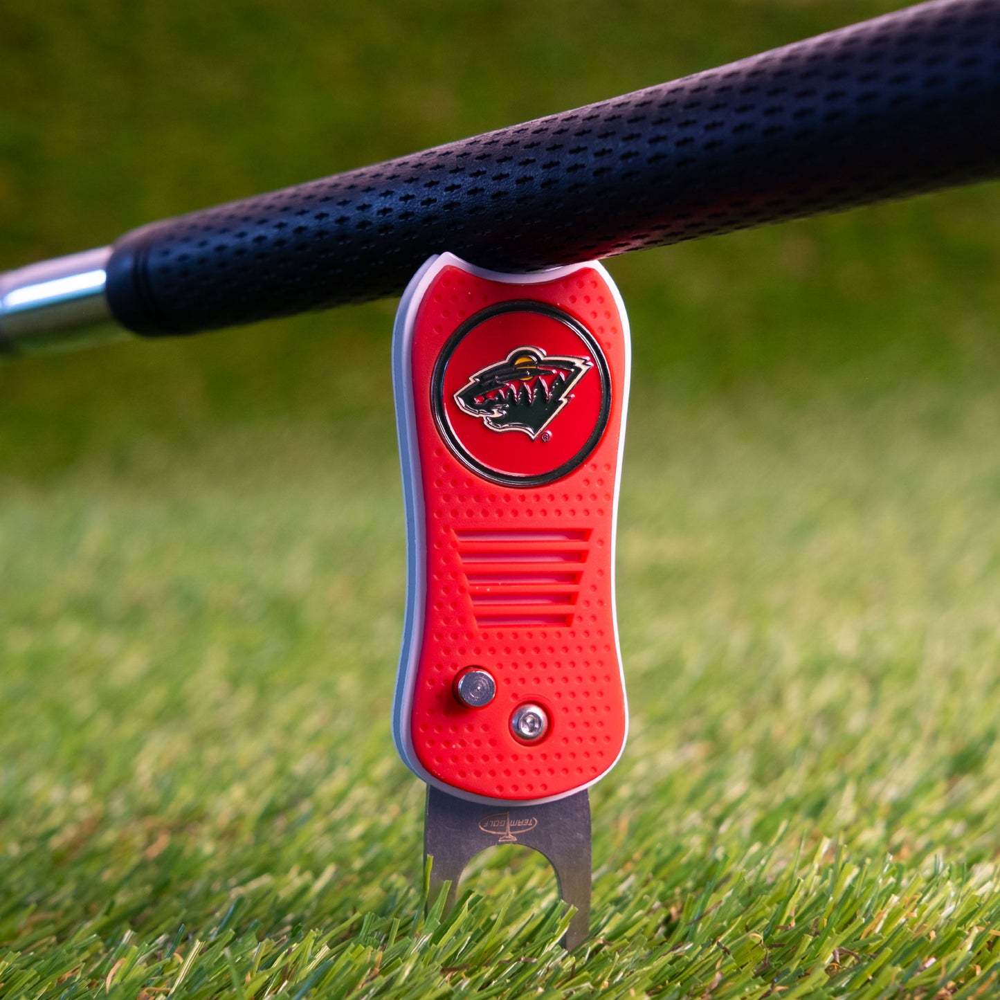 Minnesota Wild Switchblade Divot Tool - Image 4 - Club Rehab