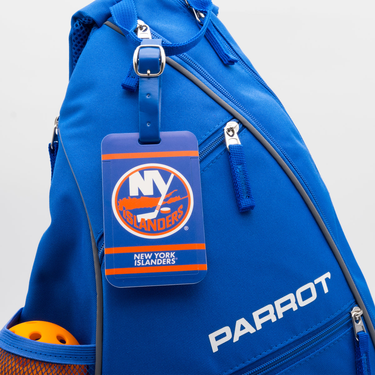 New York Islanders plastic golf bag tag by Team Golf, product photo 3