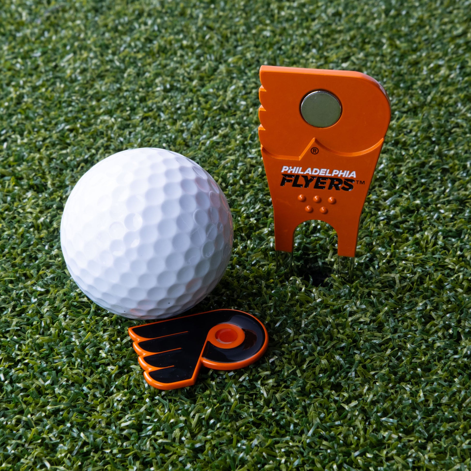 Philadelphia Flyers Custom Shaped Divot Tool - Image 5 - Club Rehab