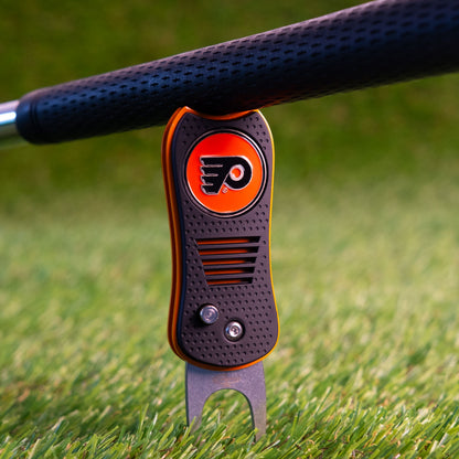 Philadelphia Flyers Switchblade Divot Tool - Image 4 - Club Rehab