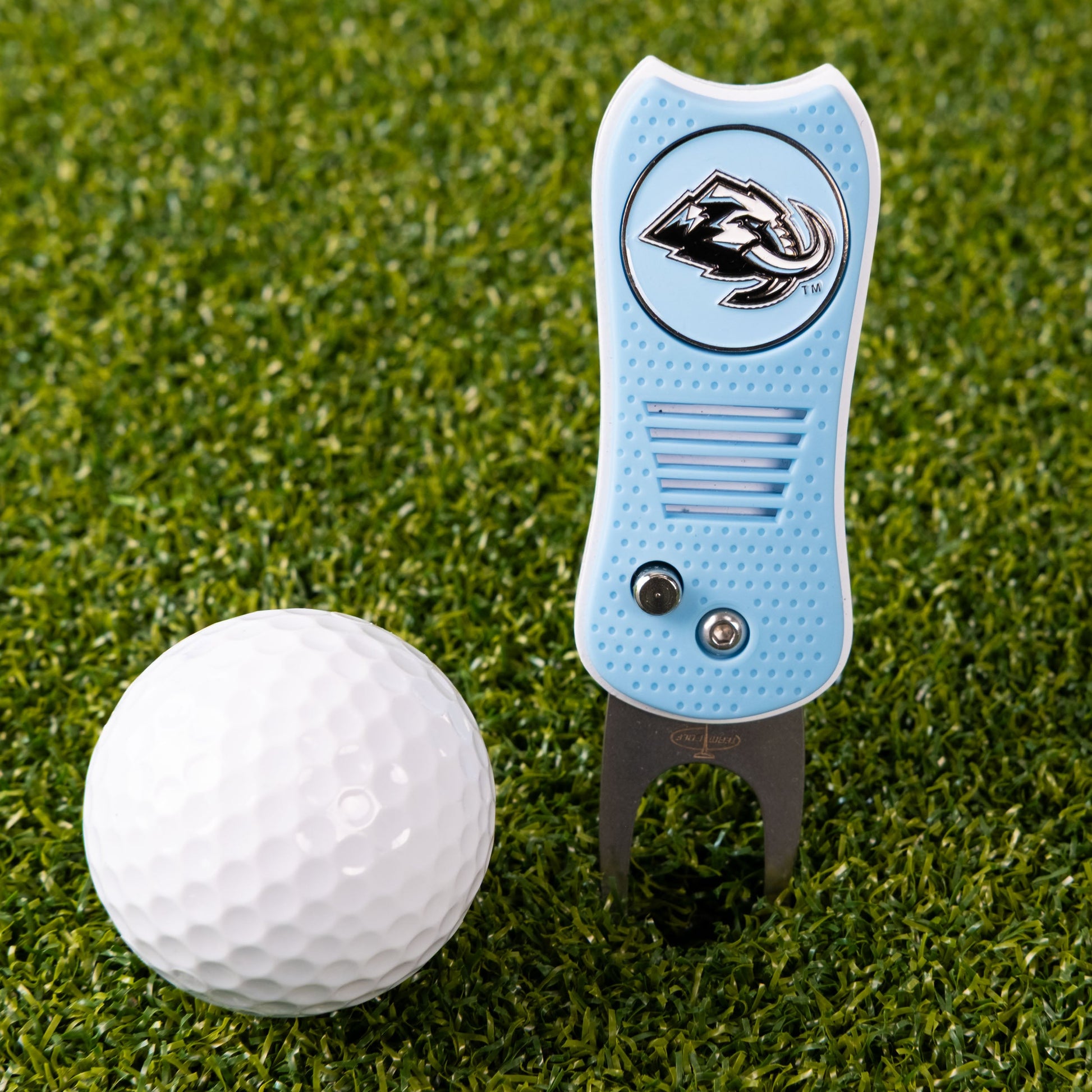 Utah Mammoth Switchblade Divot Tool - Image 2 - Club Rehab