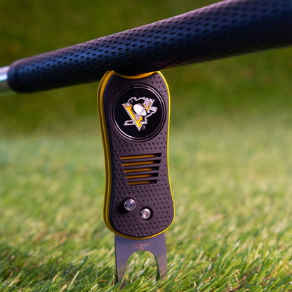 Pittsburgh Penguins Switchblade Divot Tool - Image 4 - Club Rehab