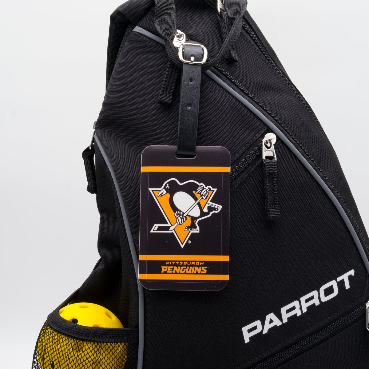 Pittsburgh Penguins plastic golf bag tag by Team Golf, product photo 3