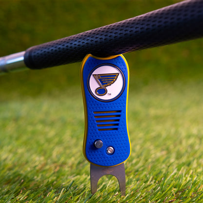 St. Louis Blues Switchblade Divot Tool - Image 4 - Club Rehab