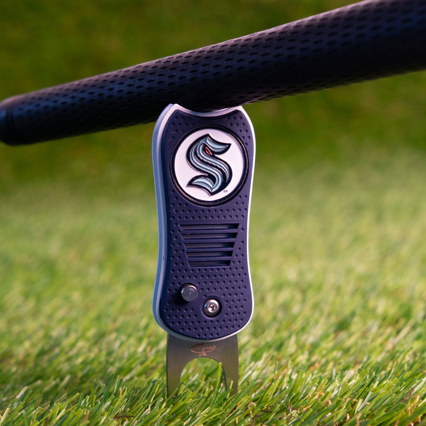 Seattle Kraken Switchblade Divot Tool - Image 4 - Club Rehab