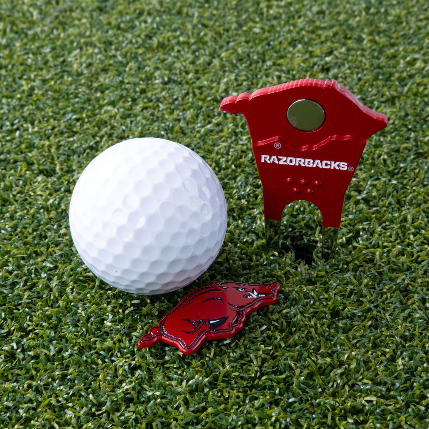Arkansas Razorbacks Custom Shaped Divot Tool - Image 5 - Club Rehab