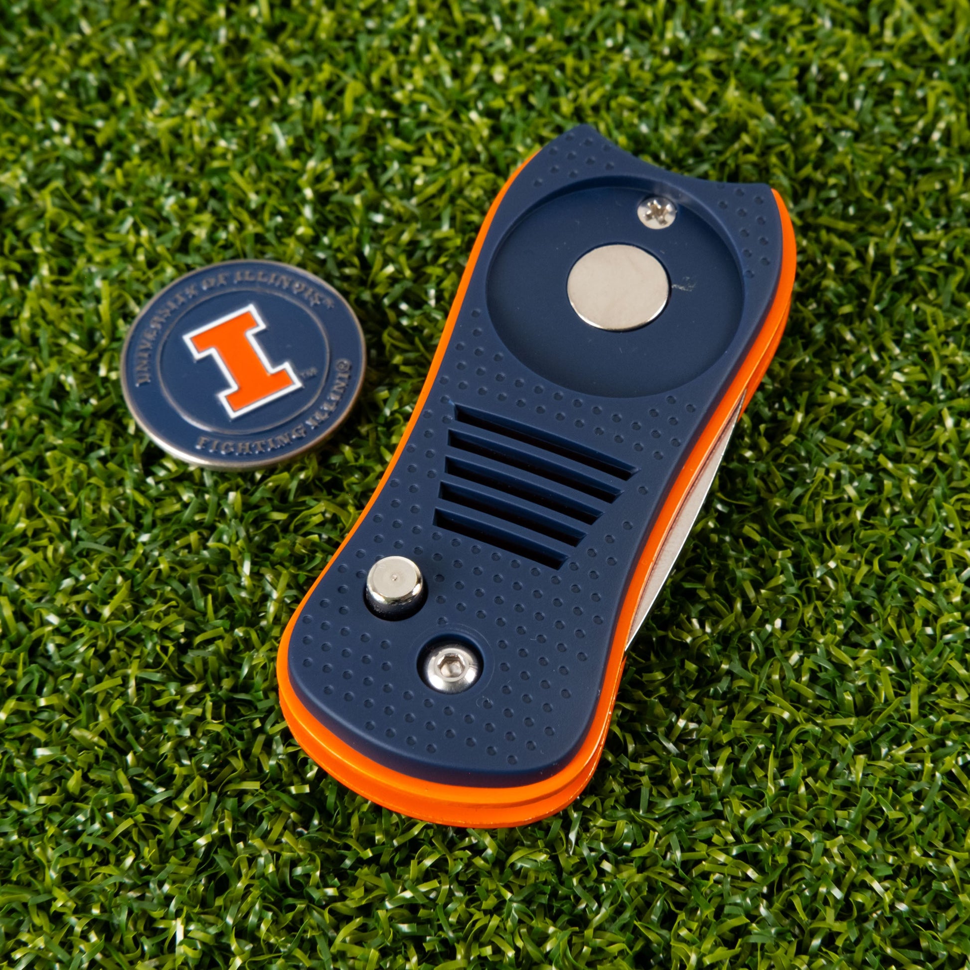 Illinois Fighting Illini Switchblade Divot Tool - Image 3 - Club Rehab