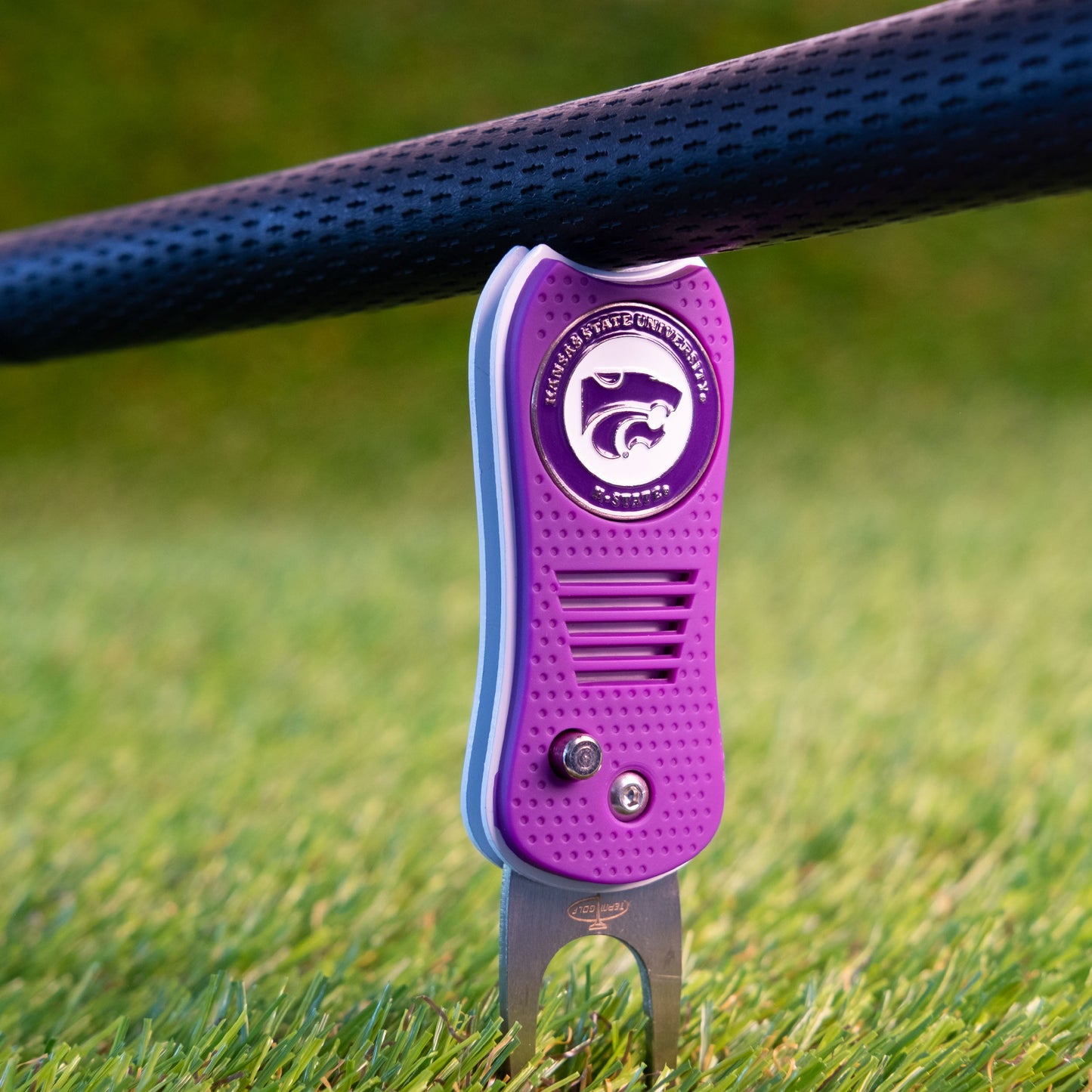 Kansas State Wildcats Switchblade Divot Tool - Image 4 - Club Rehab