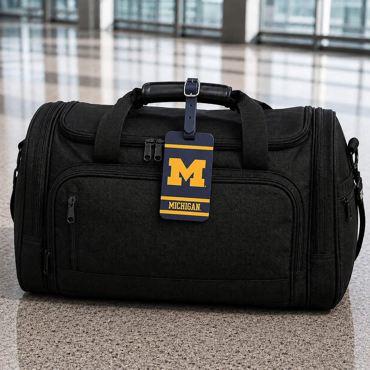 Michigan Wolverines plastic golf bag tag by Team Golf, product photo 5