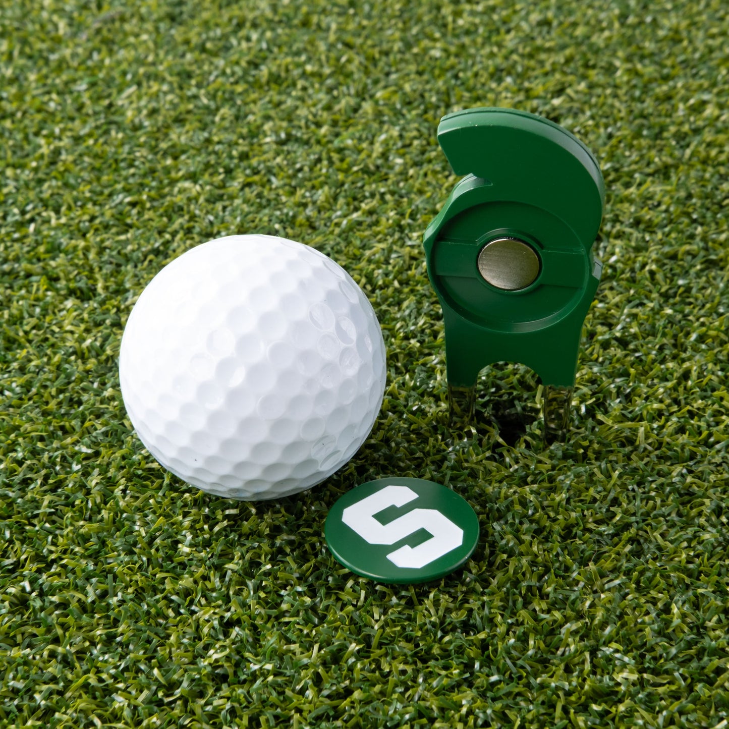 Michigan State Spartans Custom Shaped Divot Tool - Image 6 - Club Rehab
