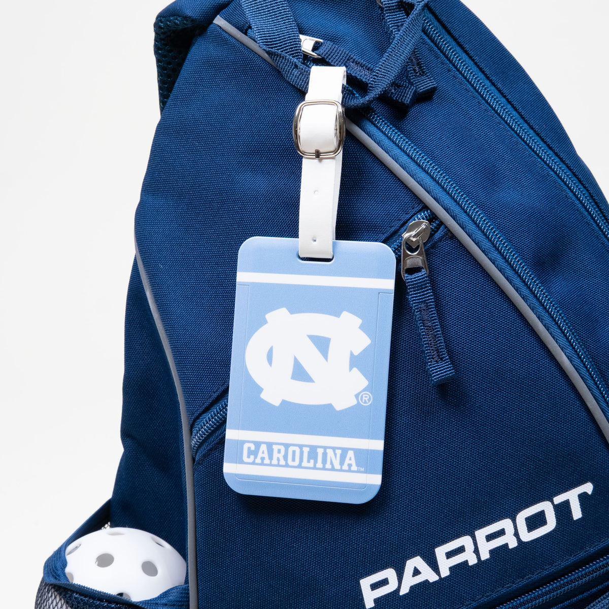 North Carolina Tar Heels plastic golf bag tag by Team Golf, product photo 3