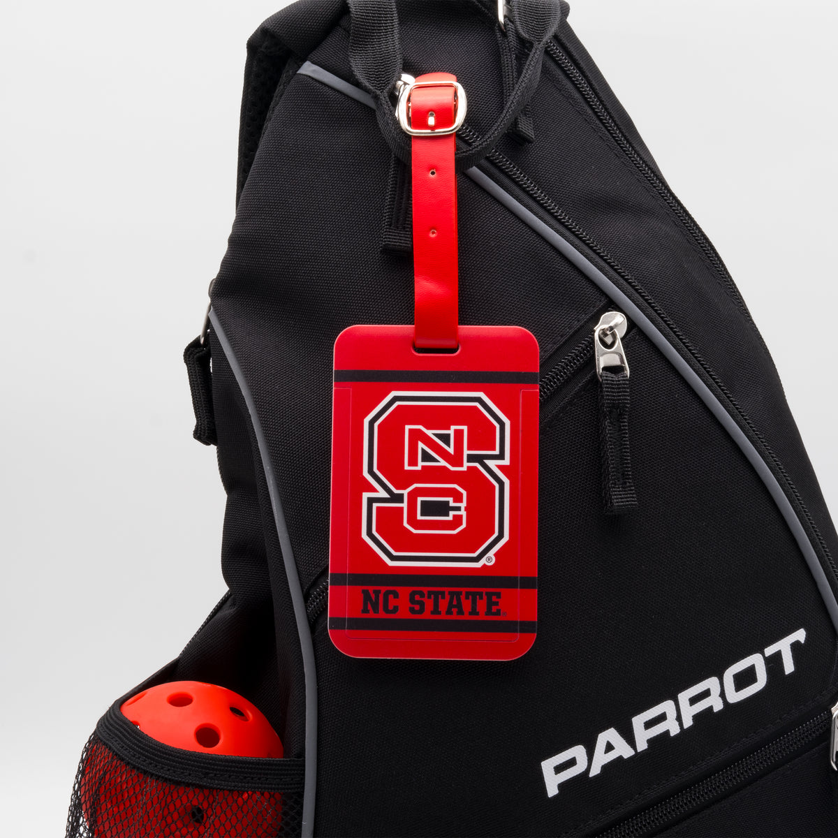 NC State Wolfpack plastic golf bag tag by Team Golf, product photo 3
