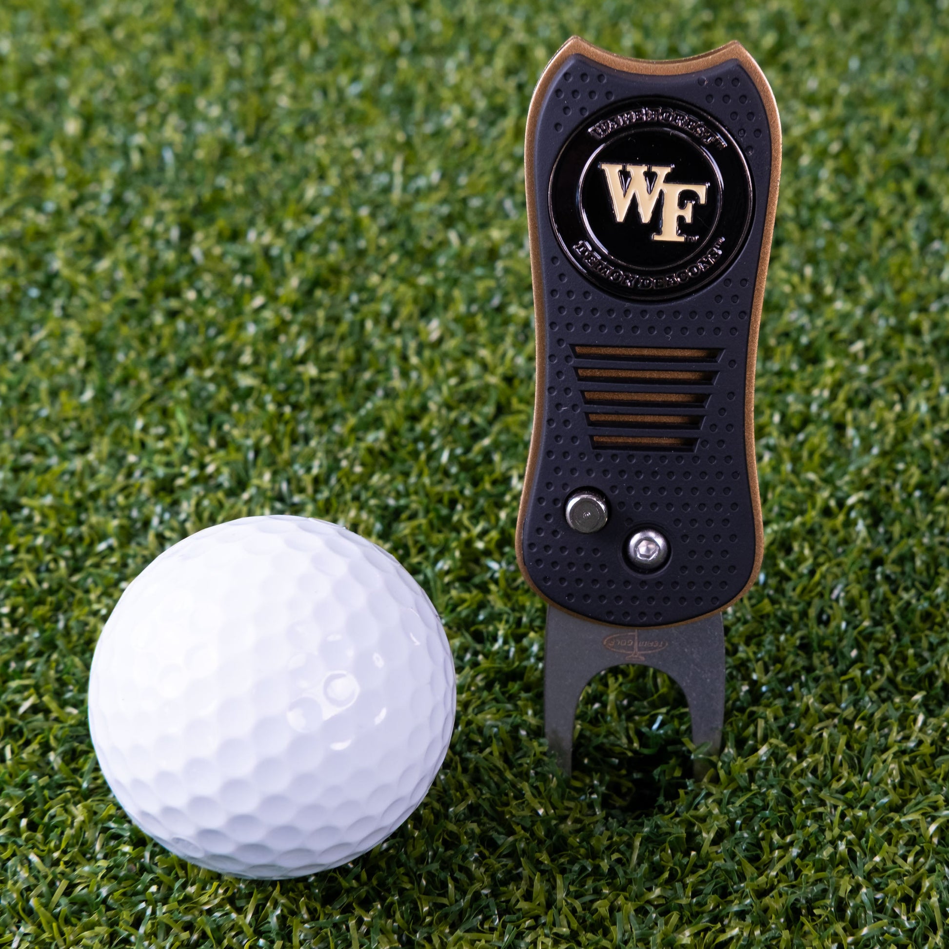 Wake Forest Demon Deacons Switchblade Divot Tool - Image 2 - Club Rehab