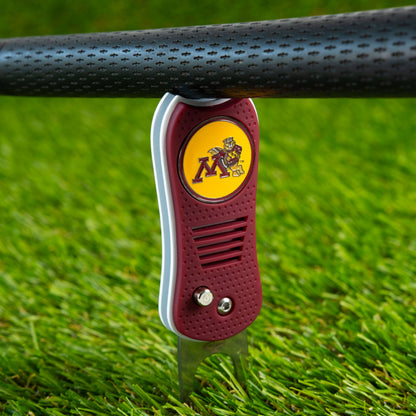 Minnesota Golden Gophers Switchblade Divot Tool - Image 4 - Club Rehab