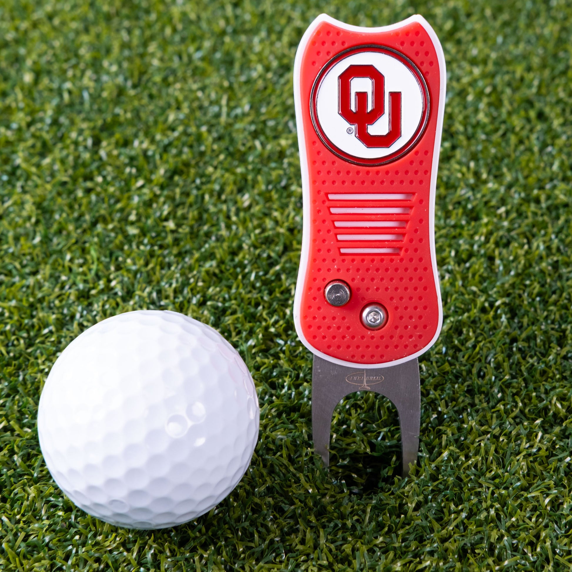 Oklahoma Sooners Switchblade Divot Tool - Image 2 - Club Rehab