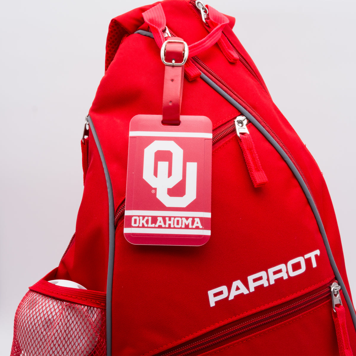 Oklahoma Sooners plastic golf bag tag by Team Golf, product photo 3