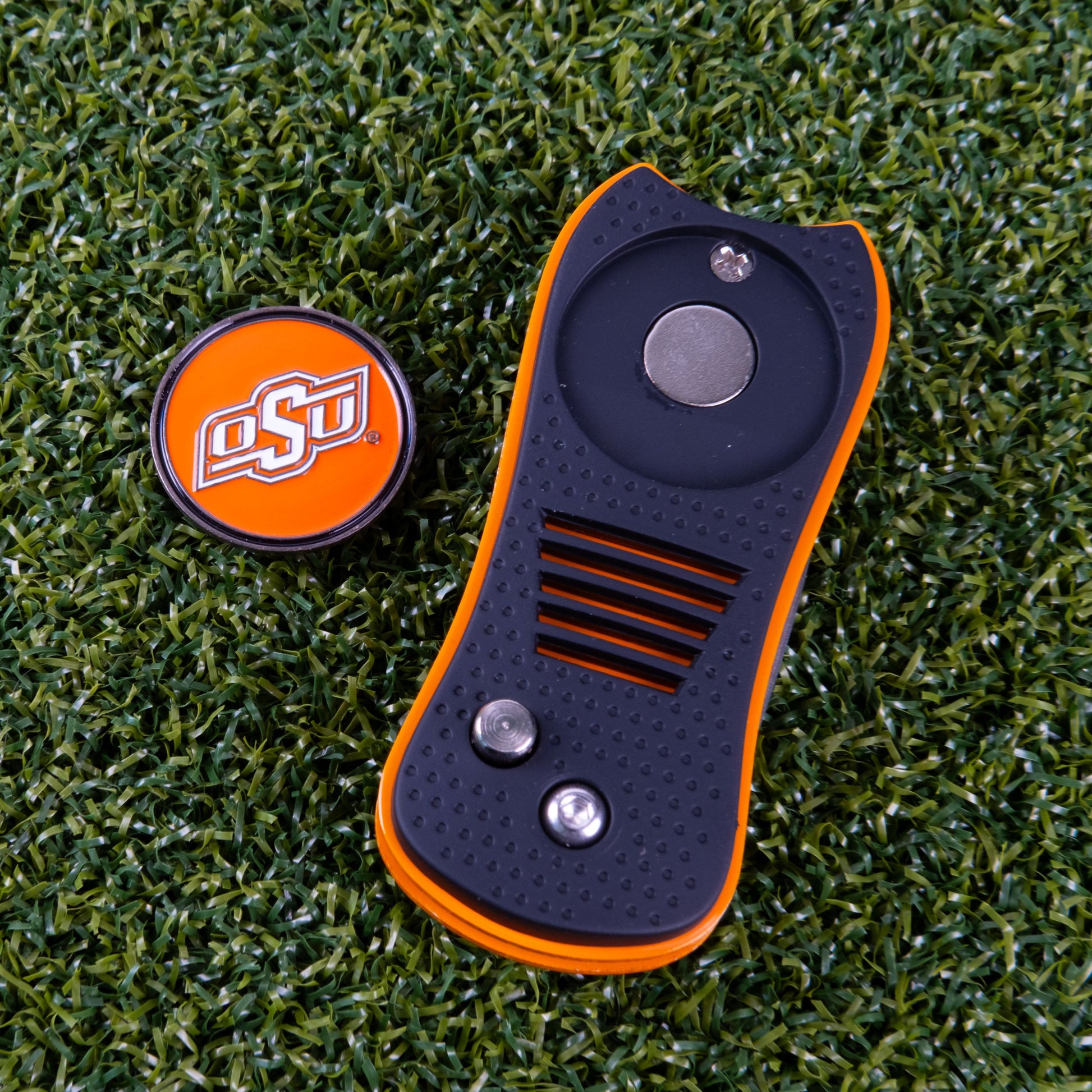 Oklahoma State Cowboys Switchblade Divot Tool - Image 3 - Club Rehab