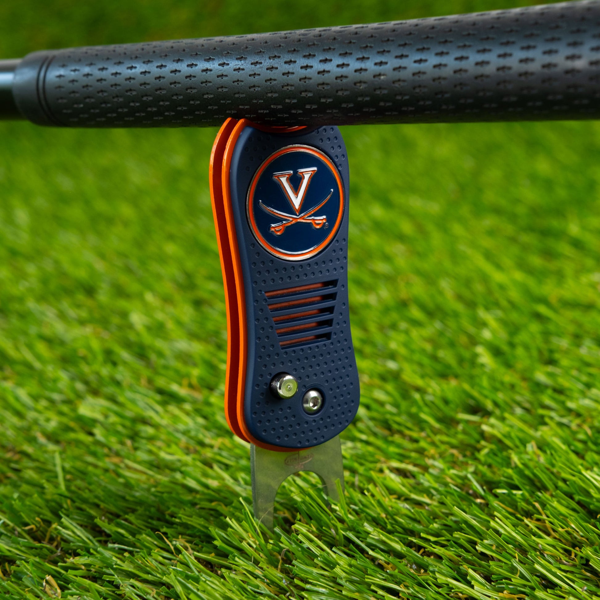 Virginia Cavaliers Switchblade Divot Tool - Image 4 - Club Rehab