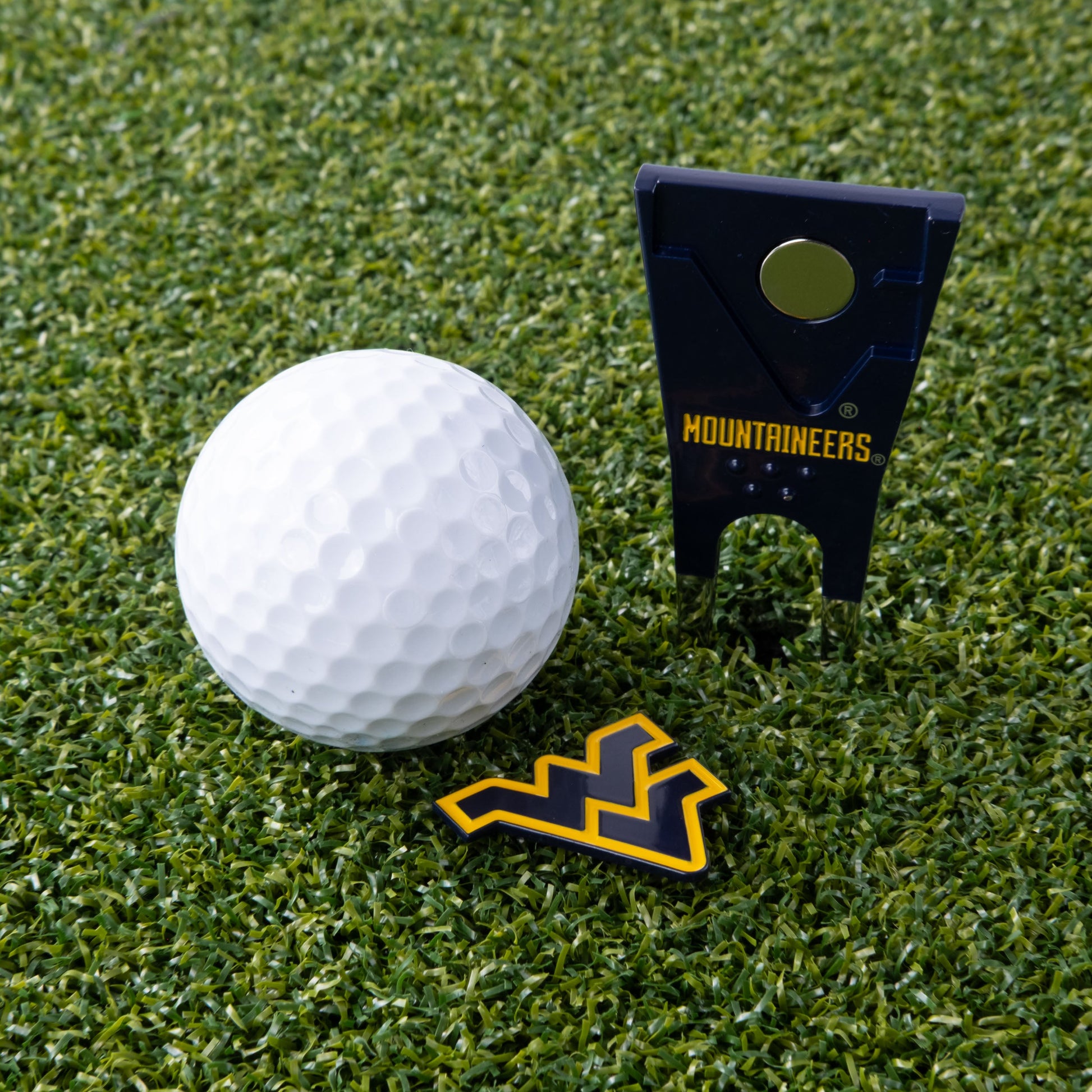 West Virginia Mountaineers Custom Shaped Divot Tool - Image 5 - Club Rehab