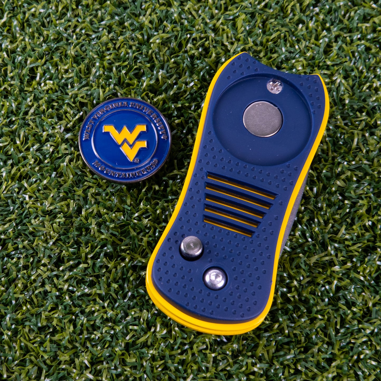 West Virginia Mountaineers Switchblade Divot Tool - Image 3 - Club Rehab