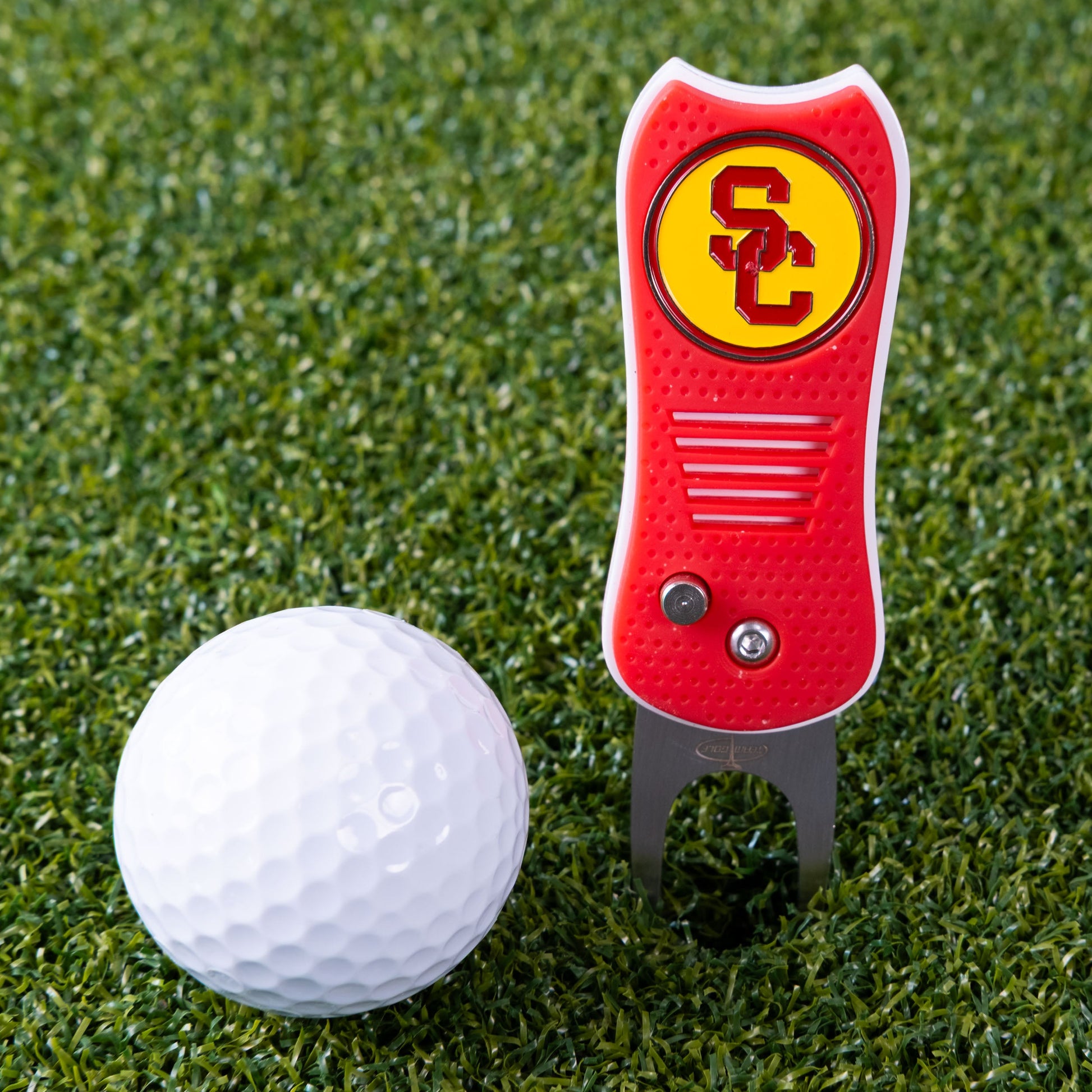 USC Trojans Switchblade Divot Tool - Image 2 - Club Rehab