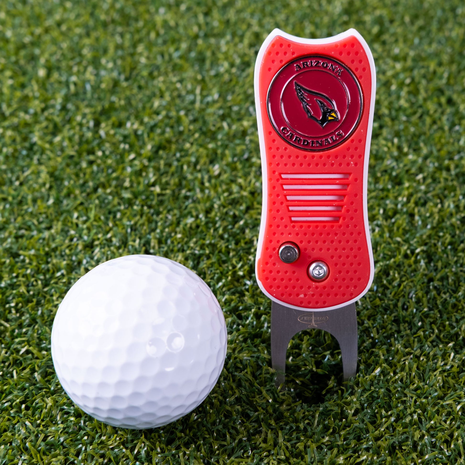 Arizona Cardinals Switchblade Divot Tool - Image 2 - Club Rehab