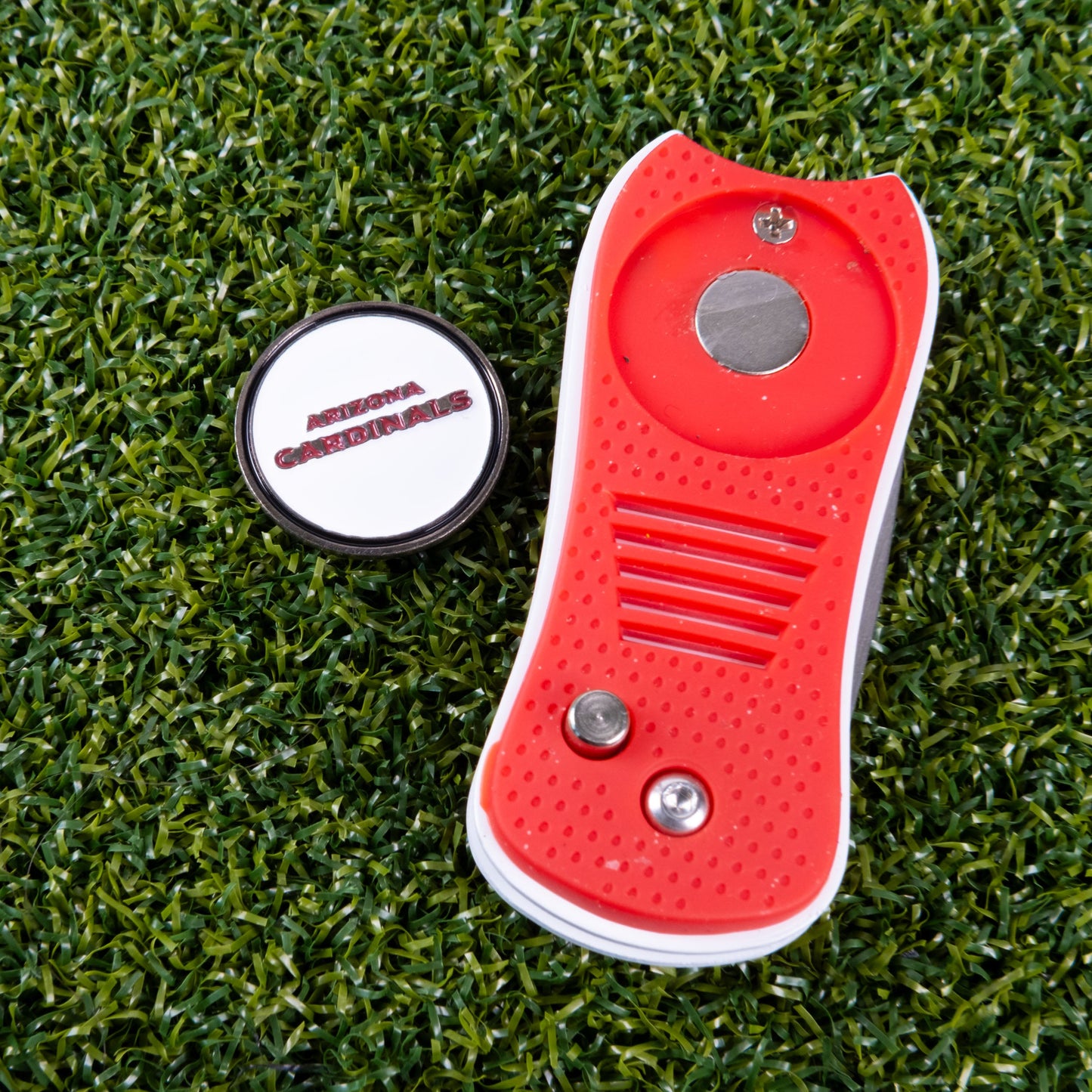 Arizona Cardinals Switchblade Divot Tool - Image 3 - Club Rehab