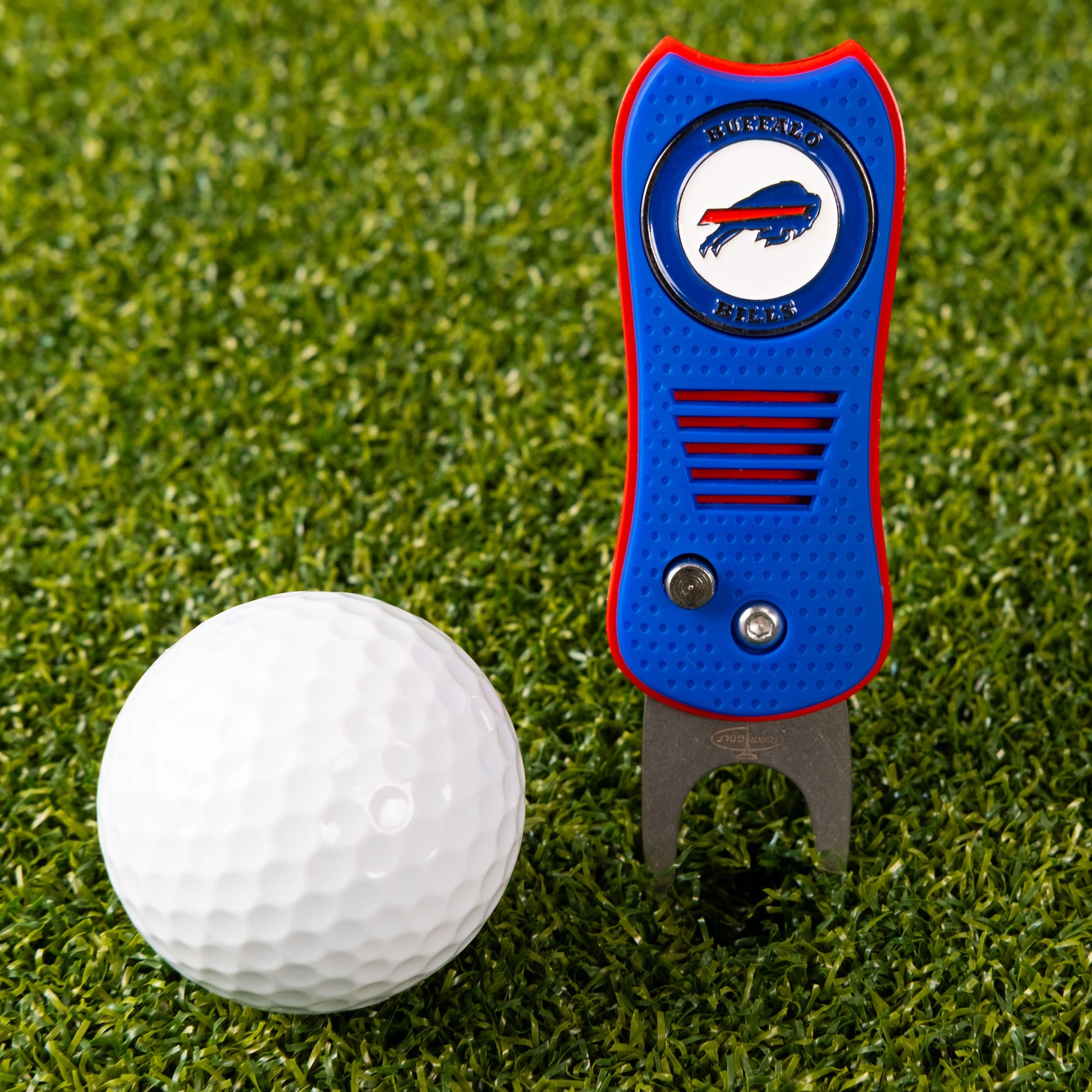 Buffalo Bills Switchblade Divot Tool - Image 2 - Club Rehab