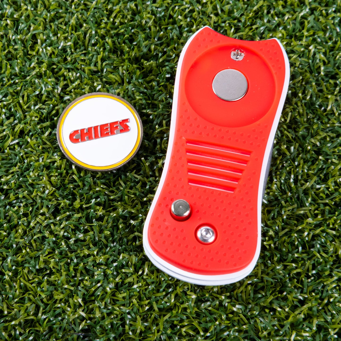 Kansas City Chiefs Switchblade Divot Tool - Image 3 - Club Rehab