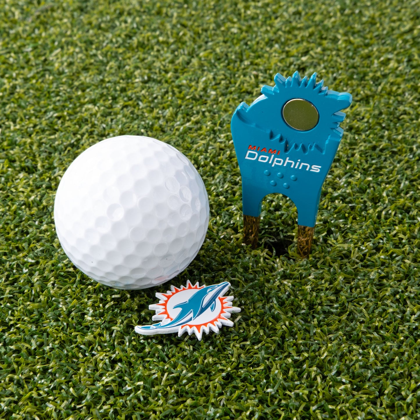Miami Dolphins Custom Shaped Divot Tool - Image 5 - Club Rehab