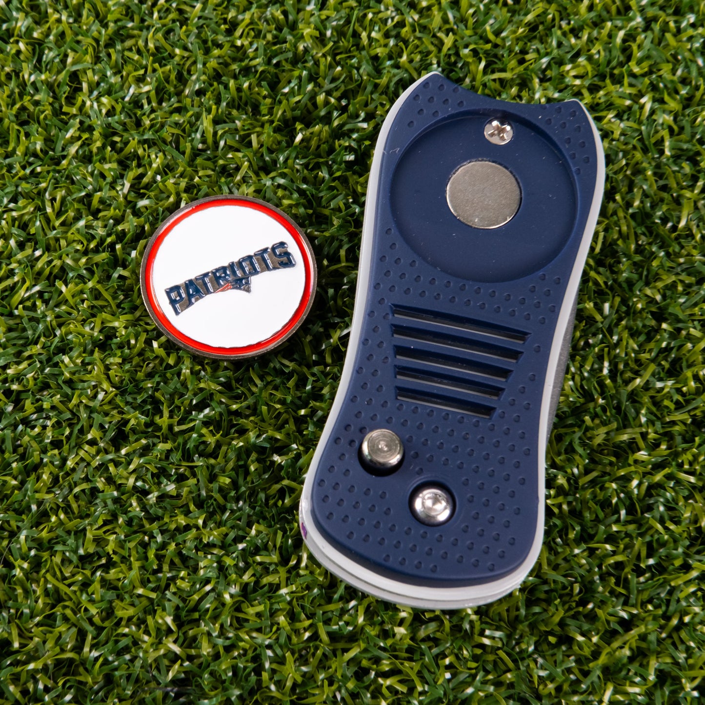 New England Patriots Switchblade Divot Tool - Image 3 - Club Rehab