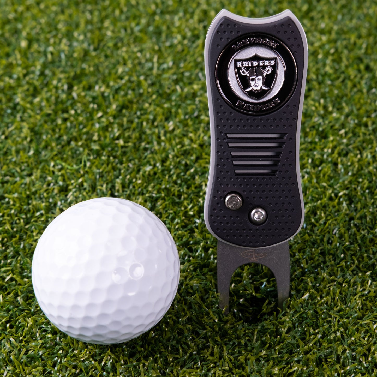 Las Vegas Raiders Switchblade Divot Tool - Image 2 - Club Rehab