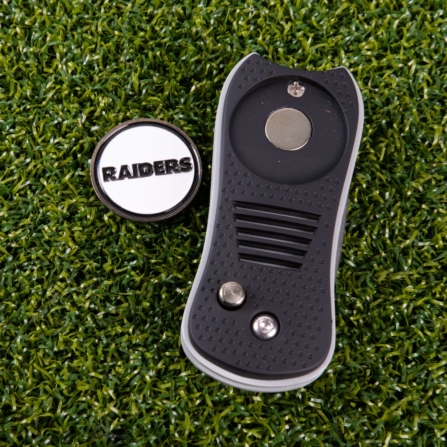Las Vegas Raiders Switchblade Divot Tool - Image 3 - Club Rehab