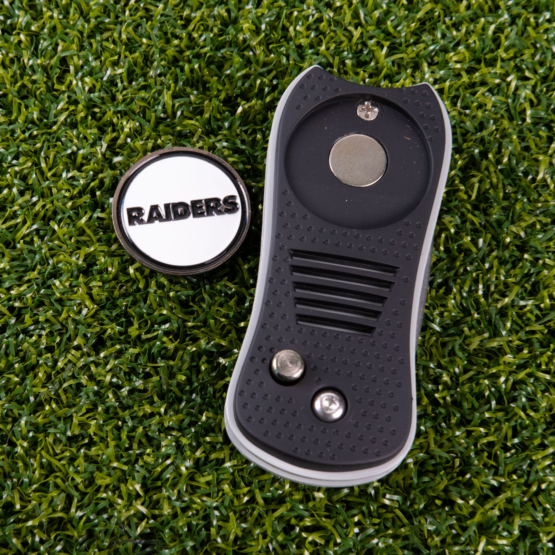 Las Vegas Raiders Switchblade Divot Tool - Image 3 - Club Rehab
