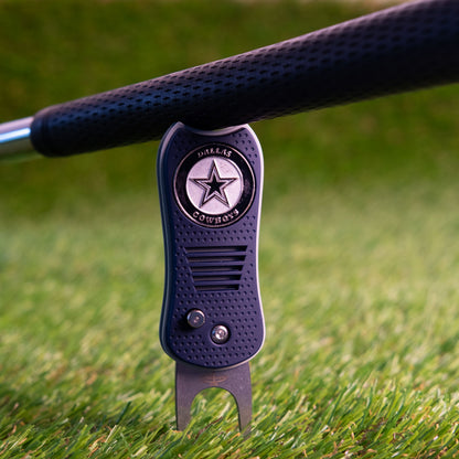 Dallas Cowboys Switchblade Divot Tool - Image 4 - Club Rehab