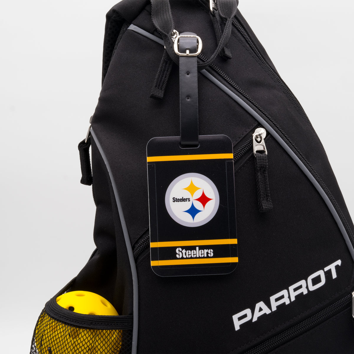 Pittsburgh Steelers plastic golf bag tag by Team Golf, product photo 3