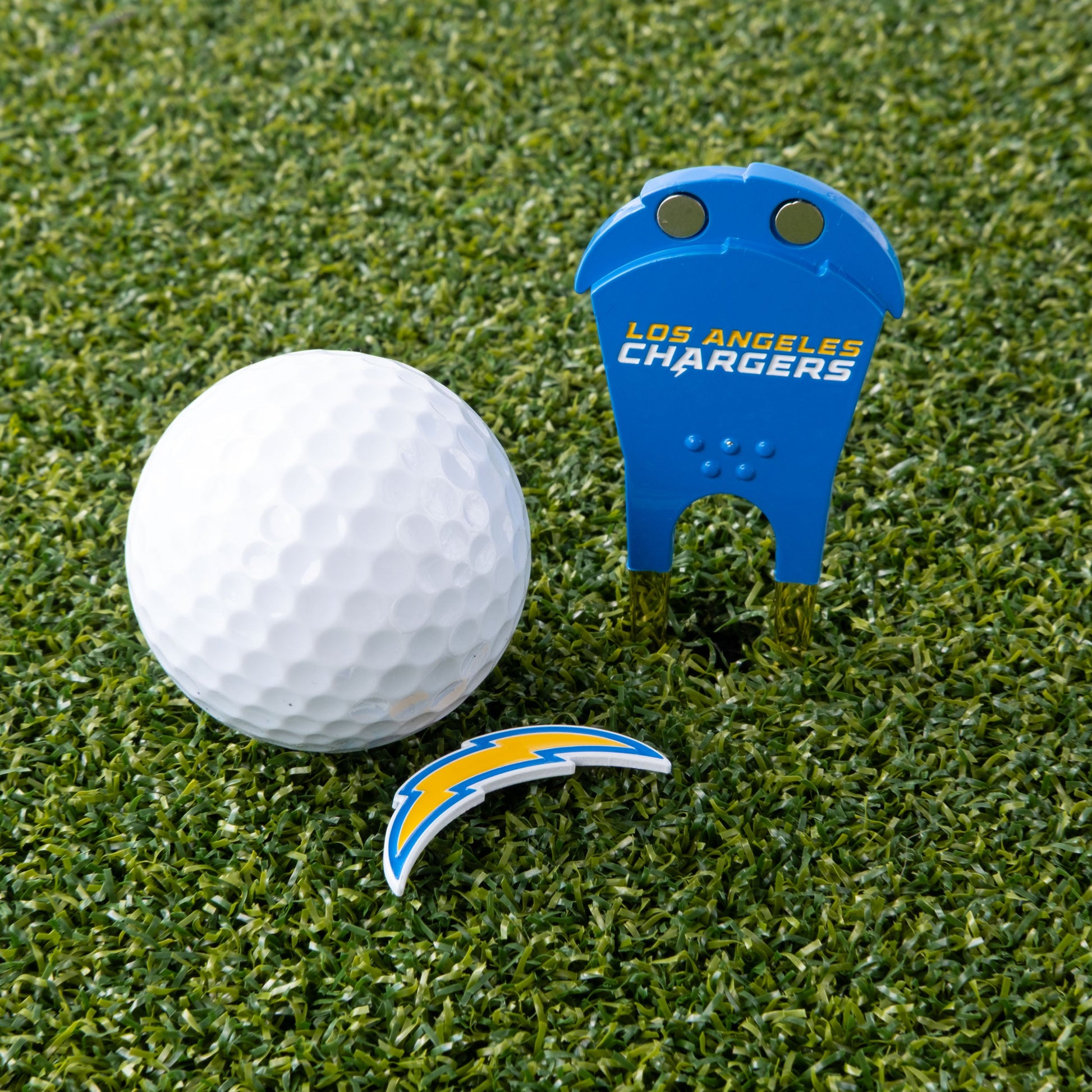 Los Angeles Chargers Custom Shaped Divot Tool - Image 5 - Club Rehab