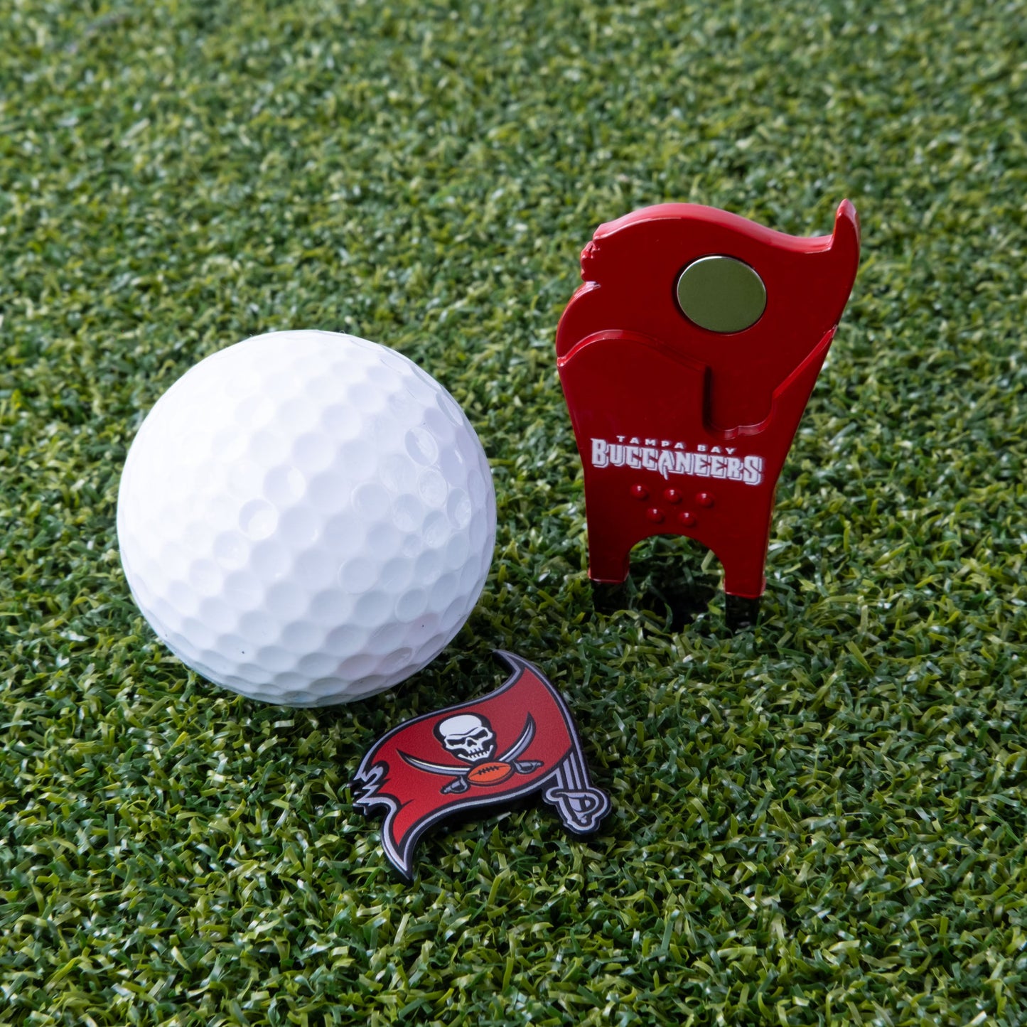 Tampa Bay Buccaneers Custom Shaped Divot Tool - Image 5 - Club Rehab