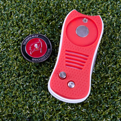 Tampa Bay Buccaneers Switchblade Divot Tool - Image 3 - Club Rehab