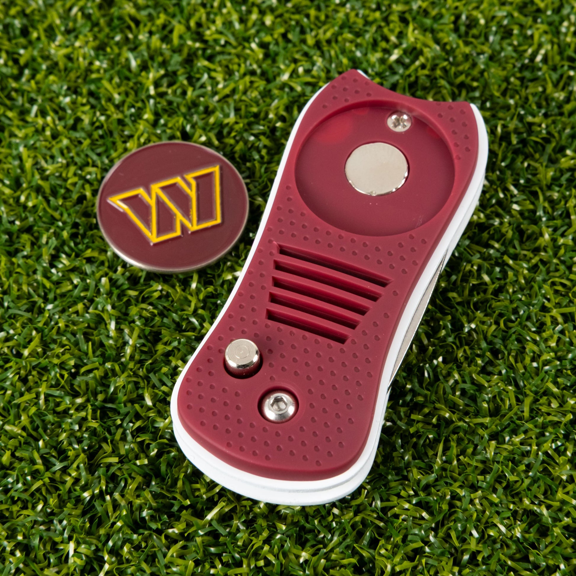 Washington Commanders Switchblade Divot Tool - Image 3 - Club Rehab