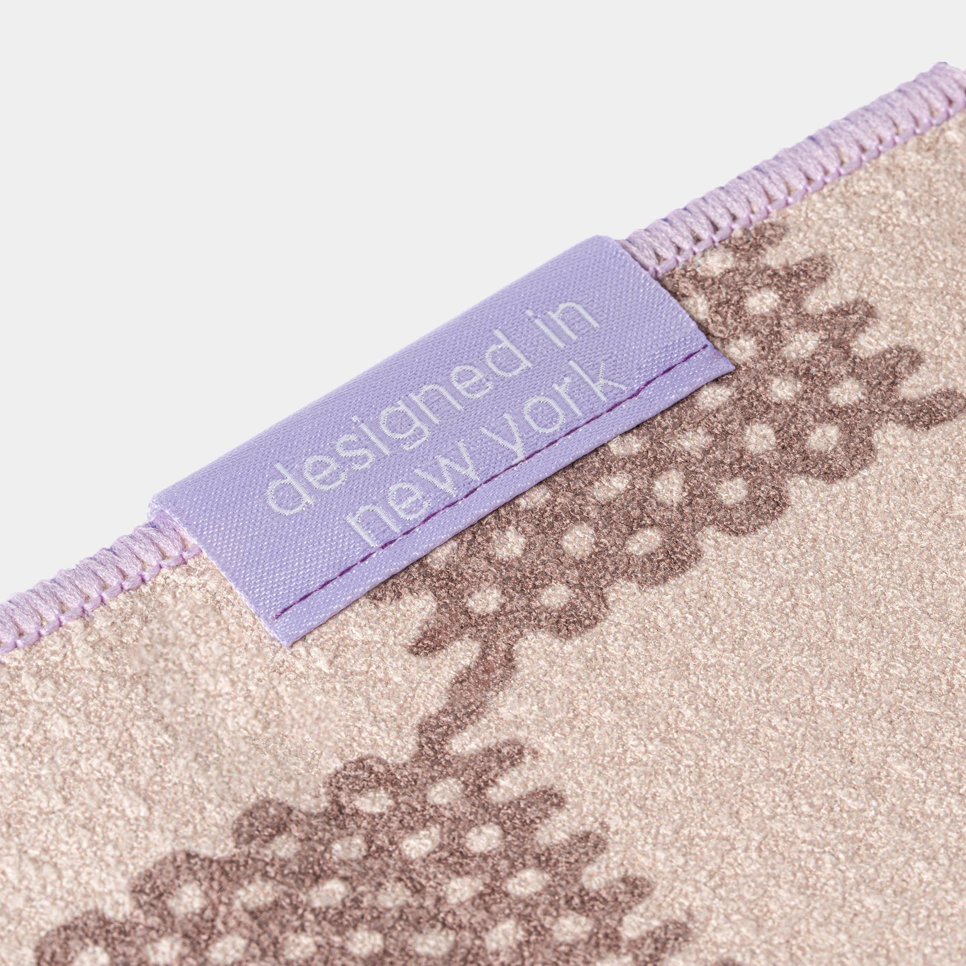 5th Ave Fabric | Checkered Magnetic Golf Towel - Club Rehab