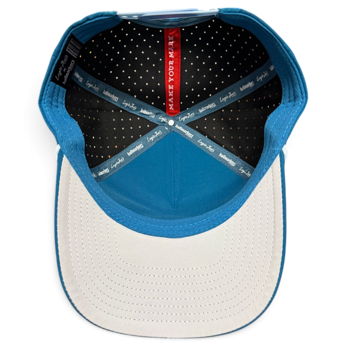 Gummy Worm Golf Hat | Magnetic Ball Marker Snapback