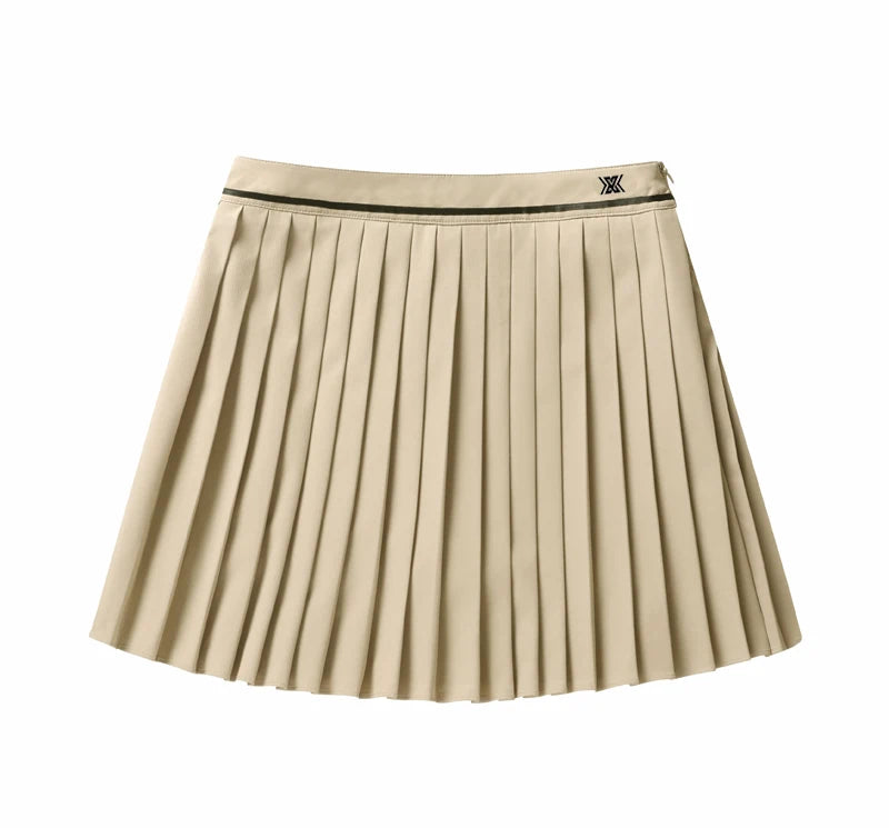 SwingStyle Pleated Golf Skirt – Where Performance Meets Chic